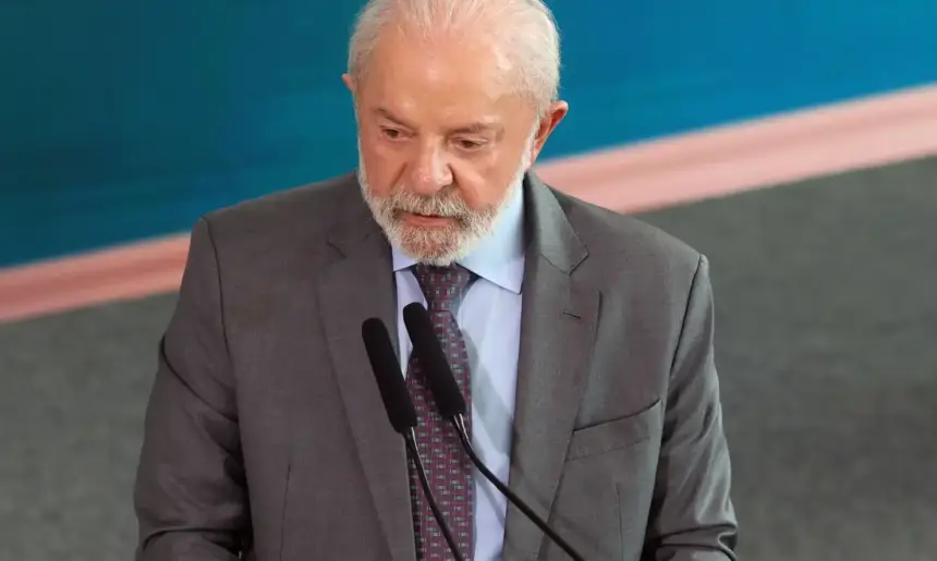 Lula participa da 10ª Cúpula da Celac em Bogotá neste sábado