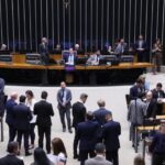 Câmara pode votar isenção de imposto para compras até 50 dólares